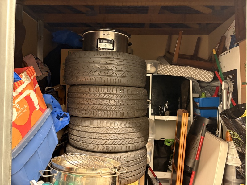 Public Storage P0030 - Broadway St  auction IB-2560 100