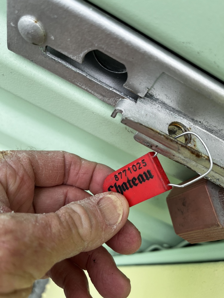 Beachside Self Storage  auction IB-6450 20