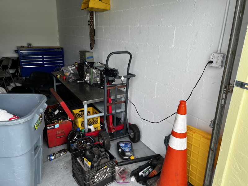 Beachside Self Storage  auction IB-4747 100