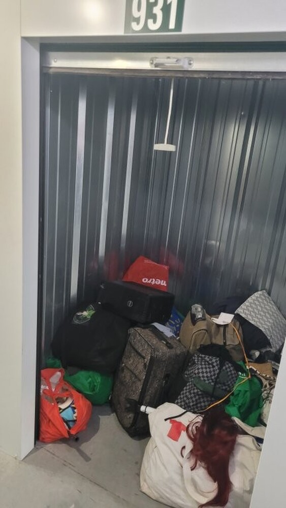 L174 - Access Storage - 301 Front St - Point Edward -   auction IB-3253