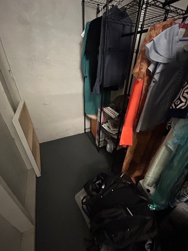 Storguard - Yaletown Mini Storage  auction IB-4120 40