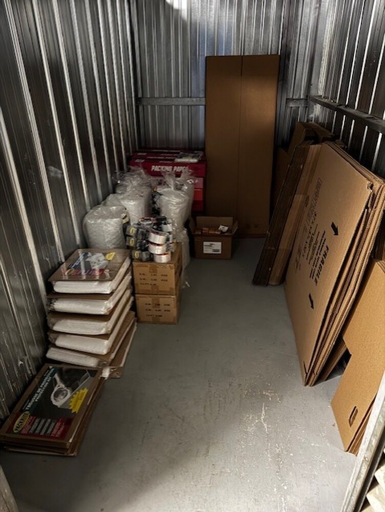 3103 - StorageMart Rue Jacquard  auction IB-8532 40