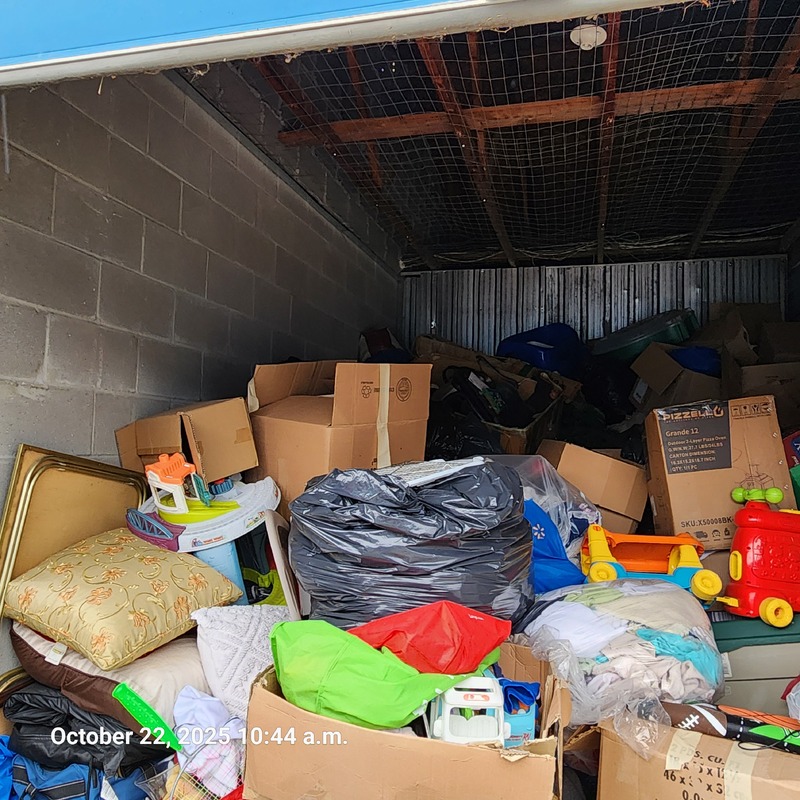 Moving & Storage at Confederation St  auction IB-5265 30