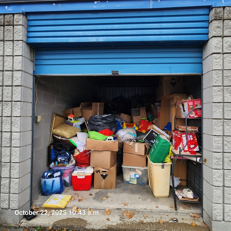 Moving & Storage at Confederation St  auction IB-5265 60