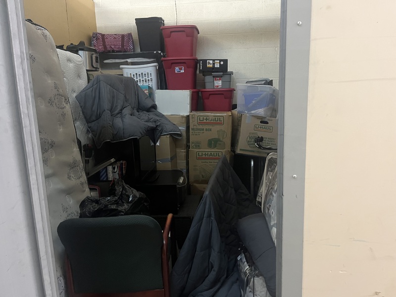 L008 - Access Storage - 71 Rosedale Ave -   auction IB-2636