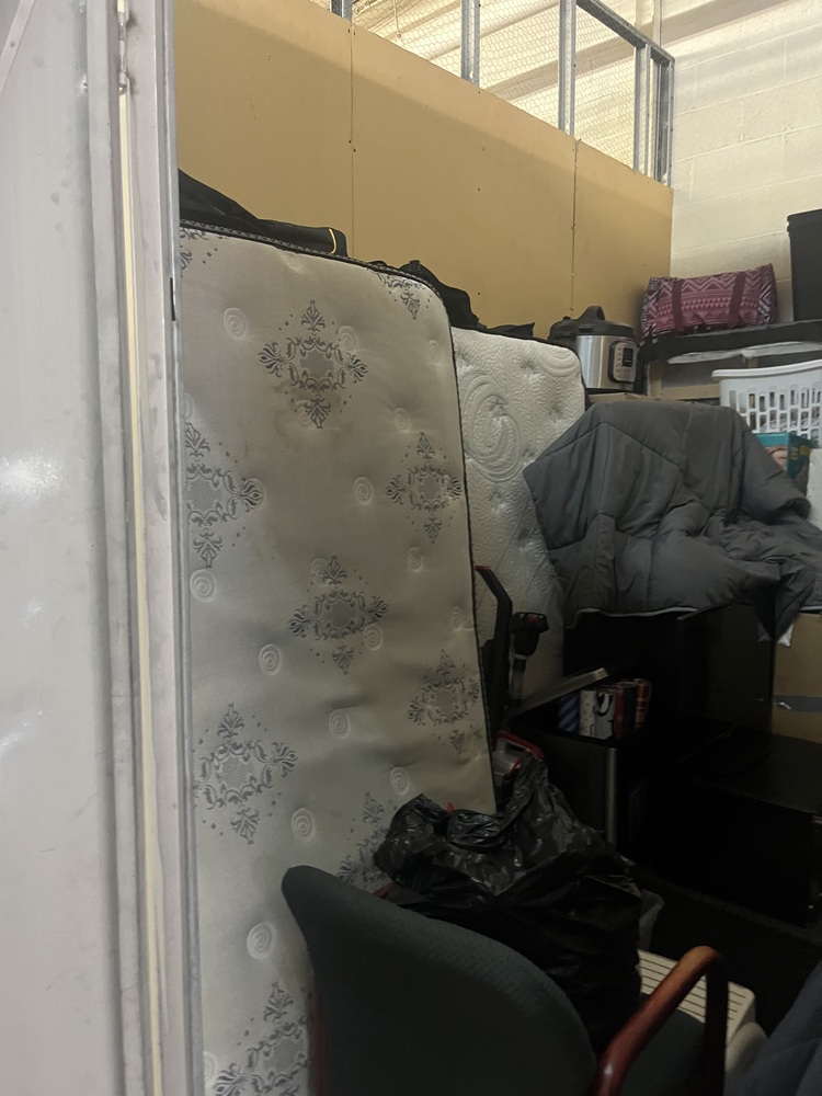 L008 - Access Storage - 71 Rosedale Ave -   auction IB-2636 20