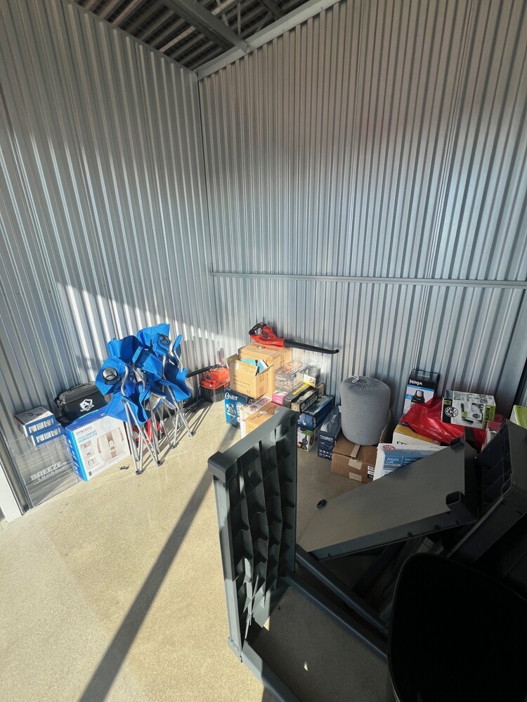 1-800-Self-Storage.com of Plymouth  auction IB-8536 10