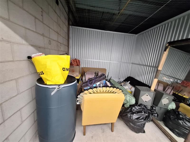 L266-Access Storage- 4590 Dufferin Street  auction IB-9720 20