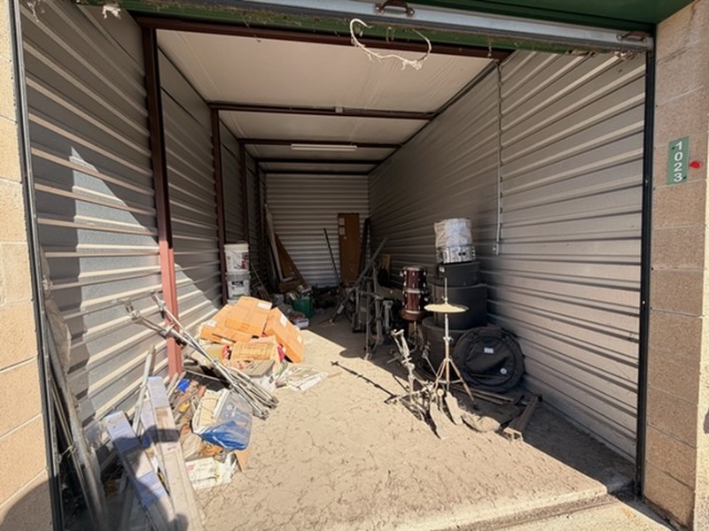1-800-Self-Storage.com of  Melvindale, Michigan  auction IB-6201 10