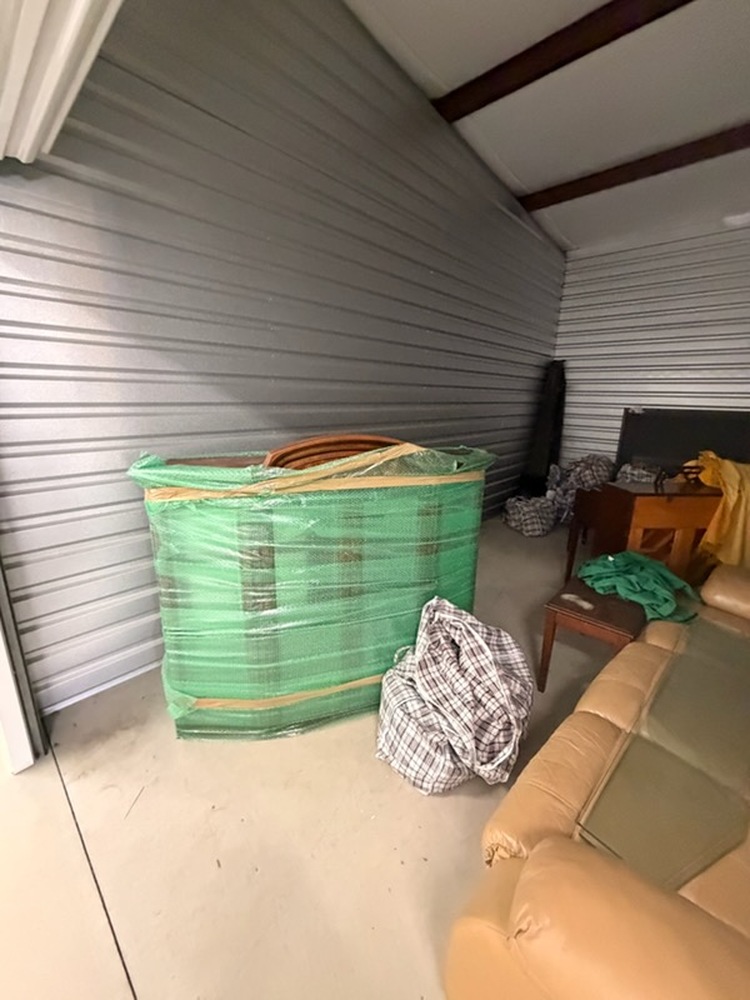 1-800-Self-Storage.com of  Melvindale, Michigan  auction IB-9354 10