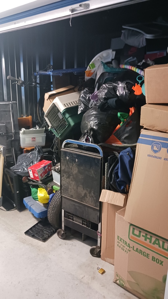 L257 -  Access Storage -  675 Queen St  auction IB-8323 40