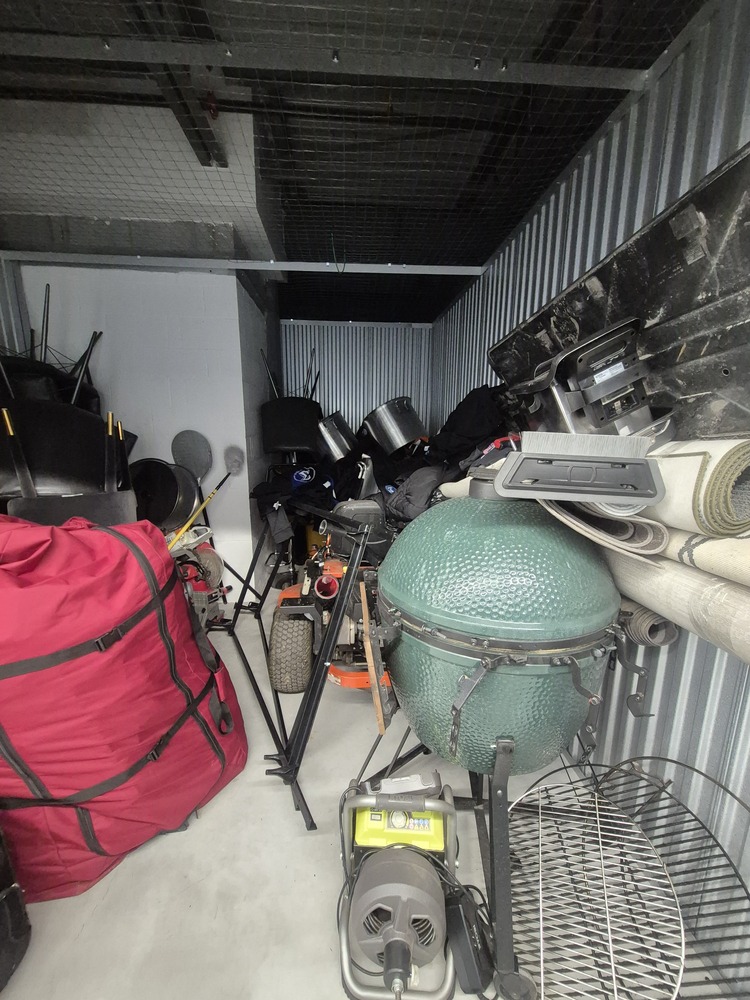 Self Stor - Toronto West  auction IB-6942 50