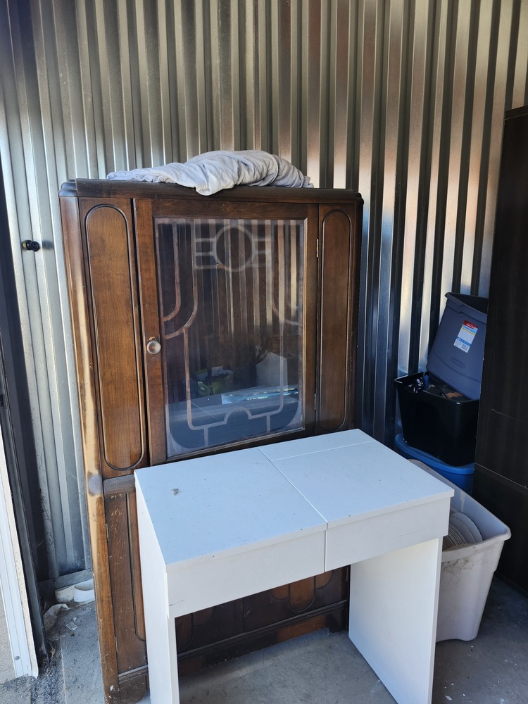 Space at Hand Paris  auction IB-5735 10