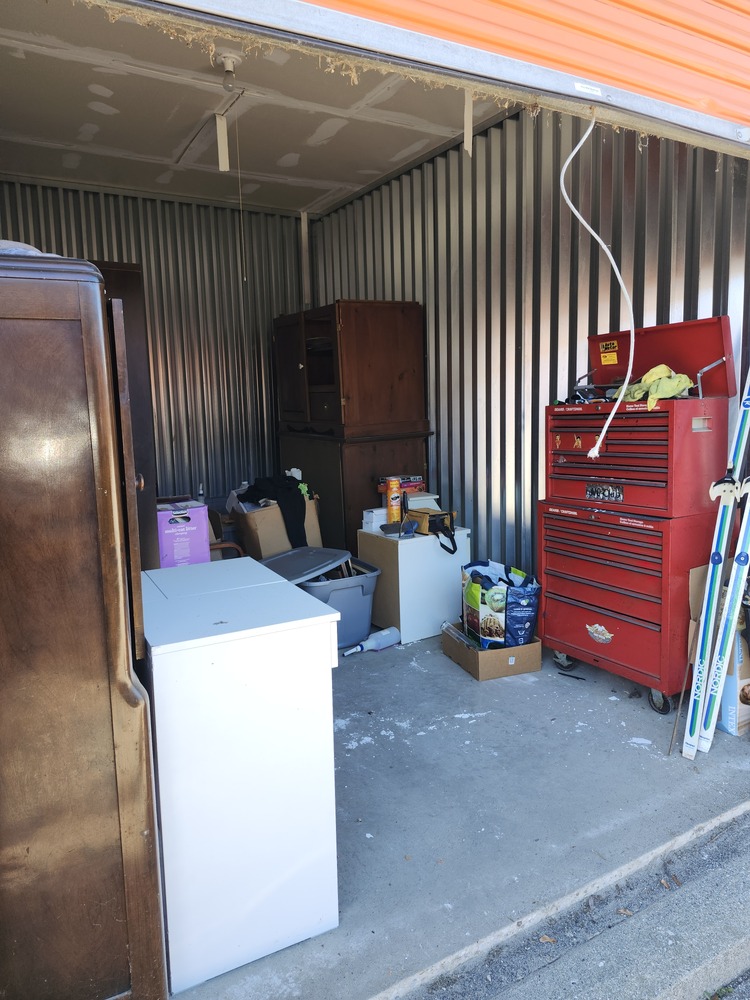 Space at Hand Paris  auction IB-5735 20