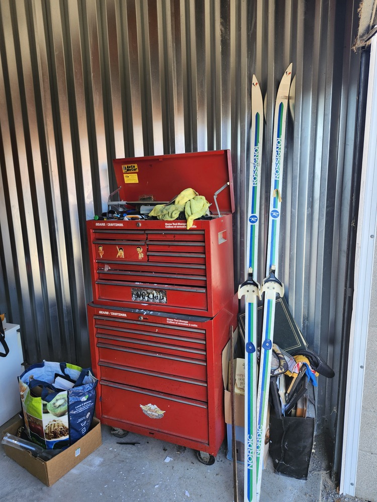 Space at Hand Paris  auction IB-5735 60