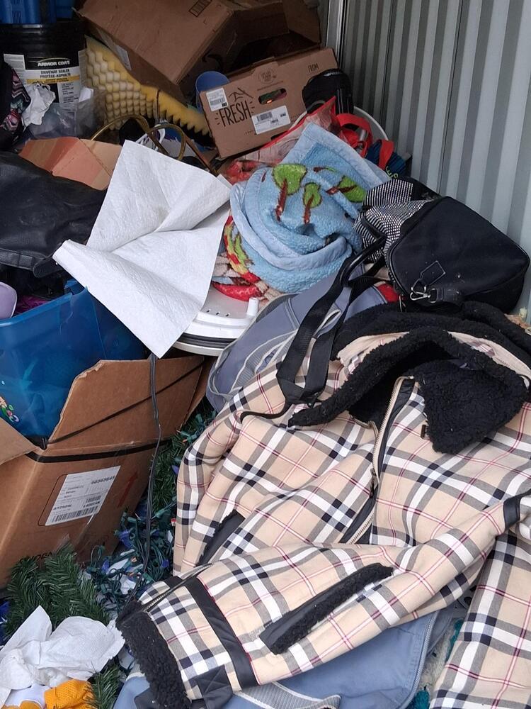 L032 - Depotium Mini-Entrepot -100 Boul. Montreal-Toronto -   auction IB-4597 40