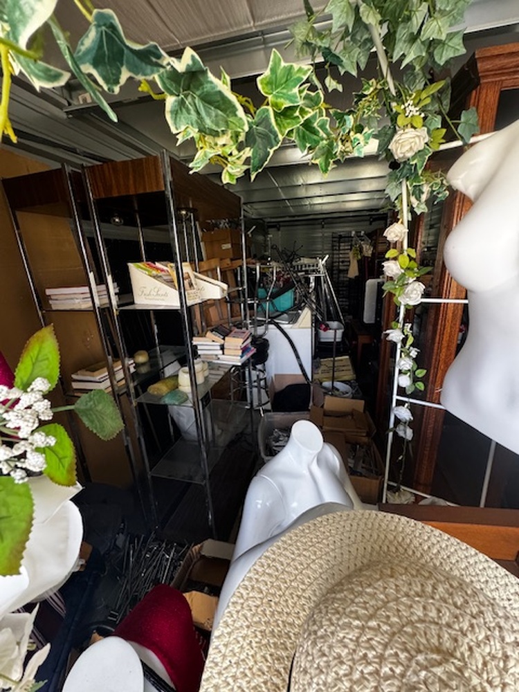 Bahrs Self Storage  auction IB-5133 50