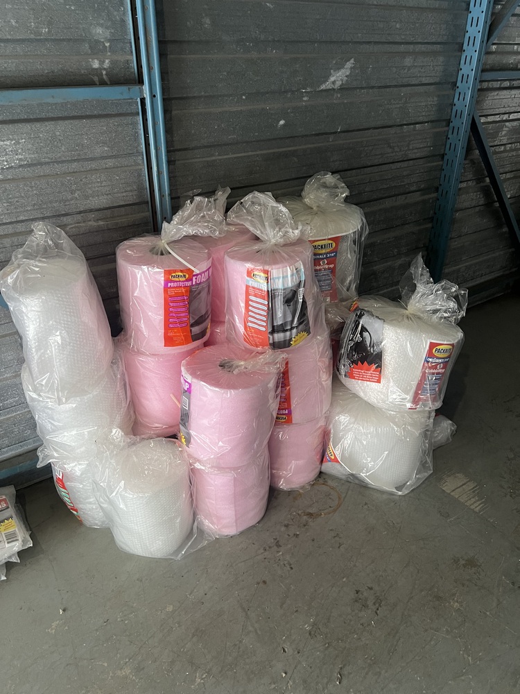 3106 - StorageMart St-Hubert  auction IB-3894 10