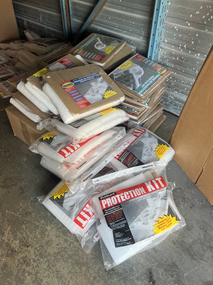 3106 - StorageMart St-Hubert  auction IB-3894 60