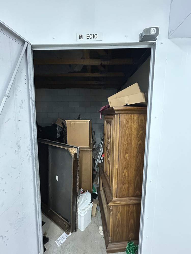 Public Storage P0019 -Nashua Dr  auction IB-6958