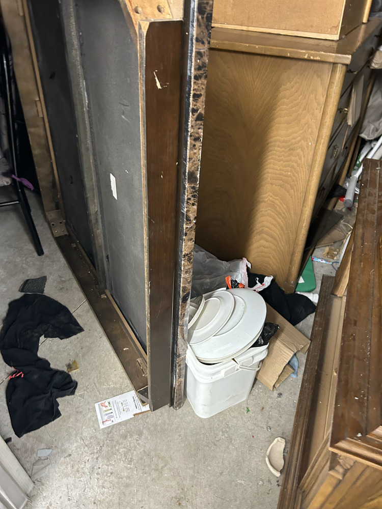 Public Storage P0019 -Nashua Dr  auction IB-6958 90