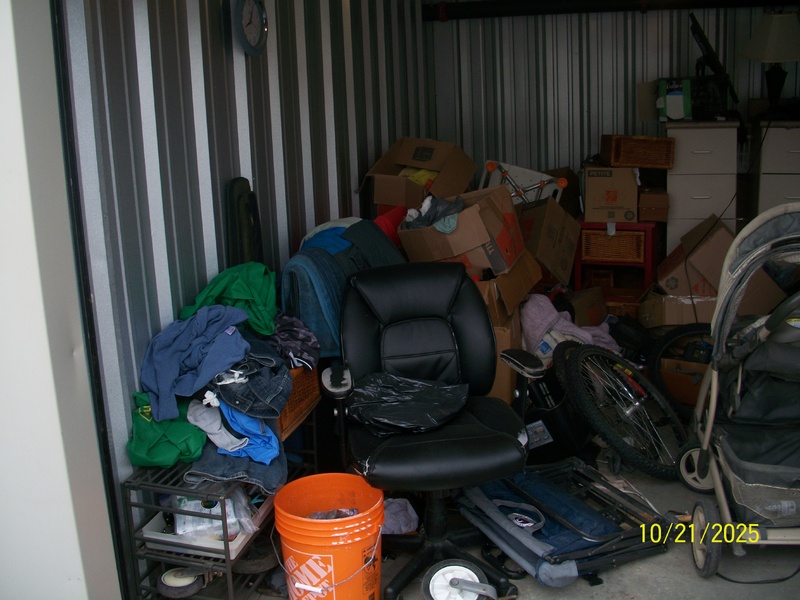 3202 - StorageMart Regina Ave & Lewvan   auction IB-5705 40