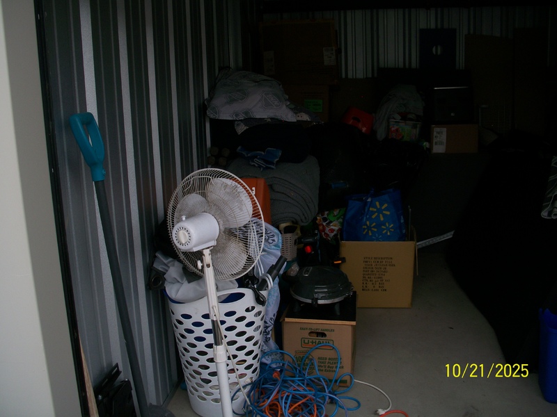 3202 - StorageMart Regina Ave & Lewvan   auction IB-9961 30