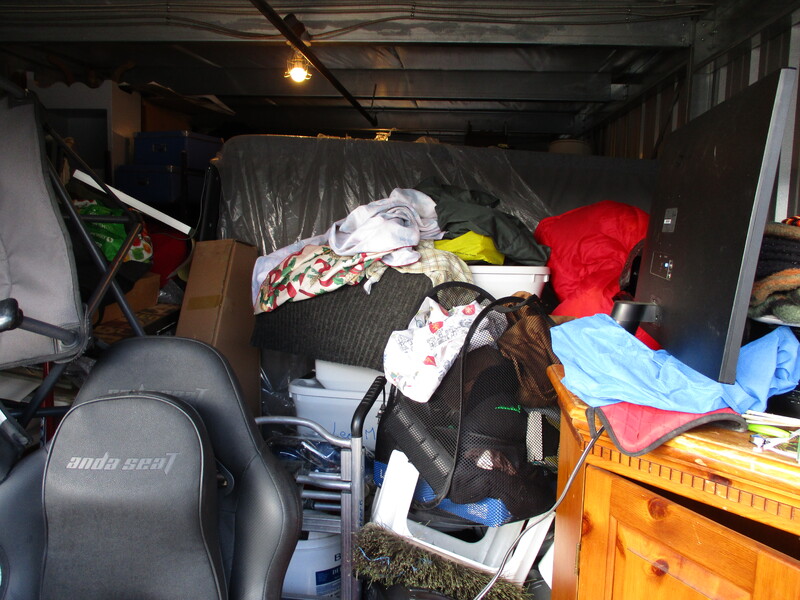 3201 -StorageMart  Hwy 11 & Clarence Ave S   auction IB-7676 40