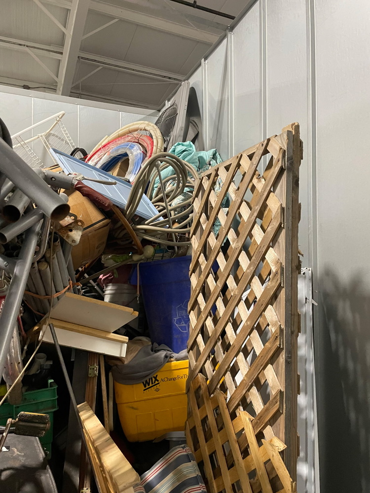 STORExpress - Slippery Rock  auction IB-8543 40