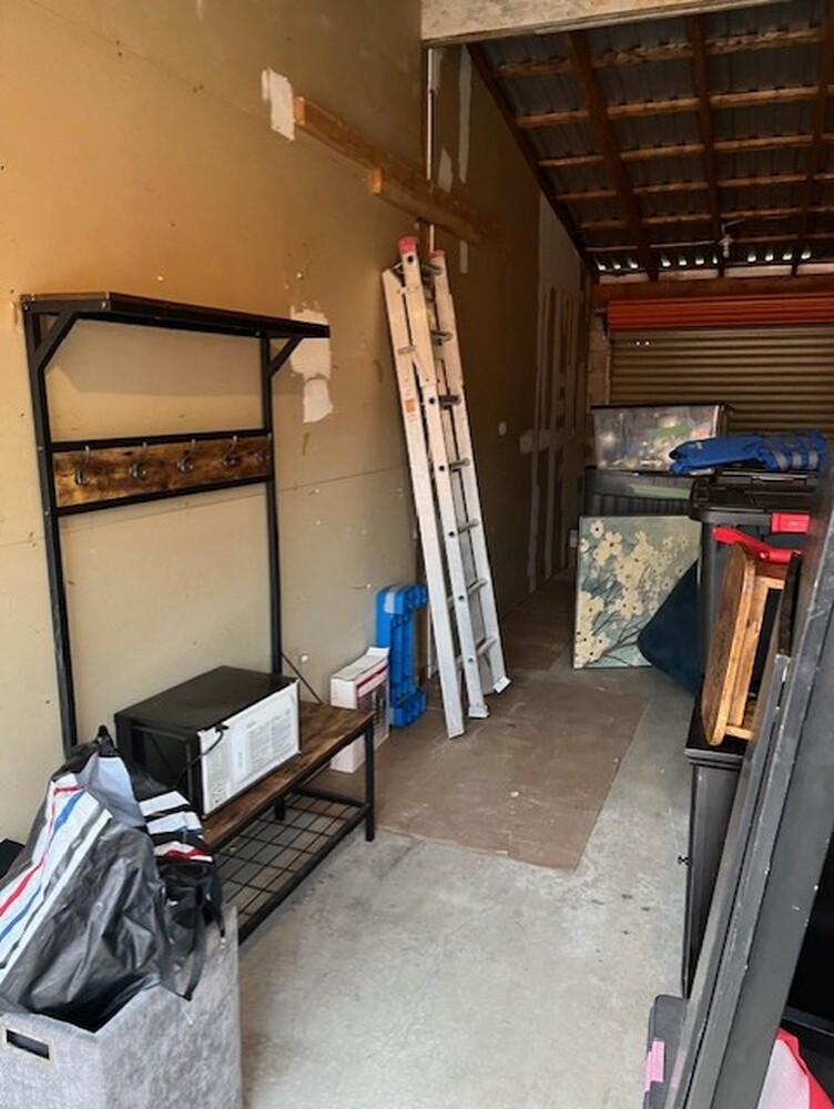 3011 - StorageMart Commerce Pk. Innisfil  auction IB-7814 30