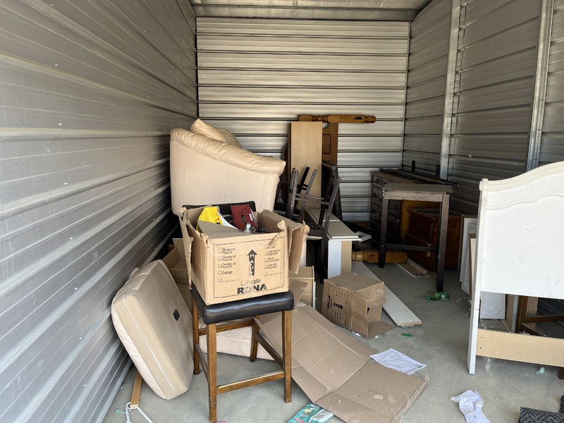 Main Yard  auction IB-3933 40