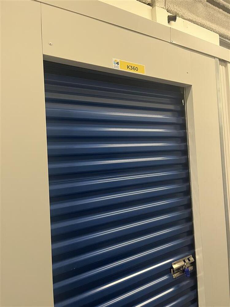 Montreal Mini-Storage - Beaumont  auction IB-4214