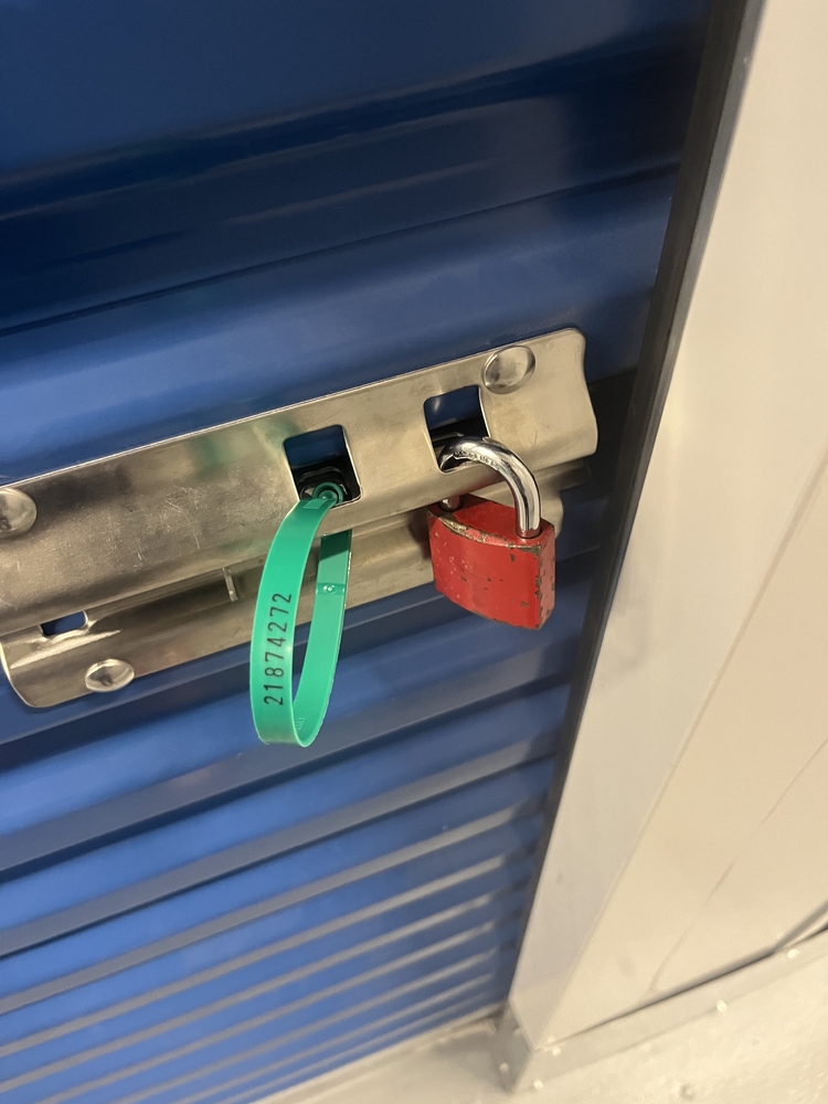 Montreal Mini-Storage - Beaumont  auction IB-4214 20