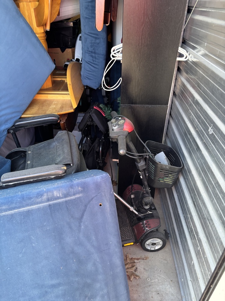 L187 - Access Storage - 679 Prospect Blvd -  Midland -   auction IB-8614 40