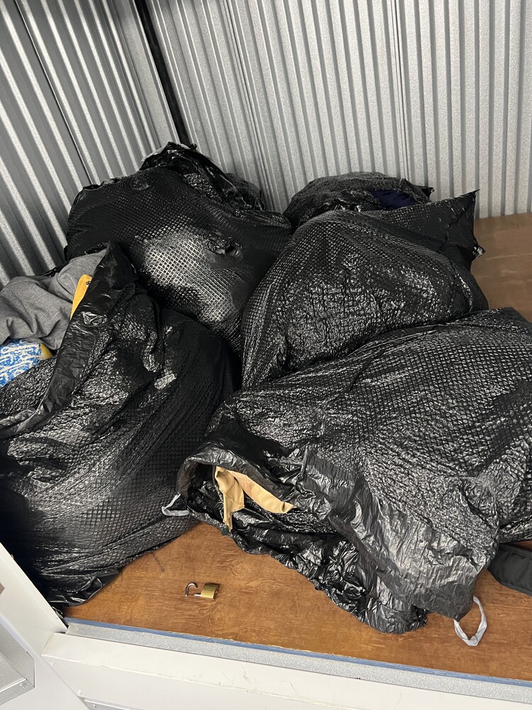 3012 - StorageMart Norseman St Etobicoke  auction IB-4557 10