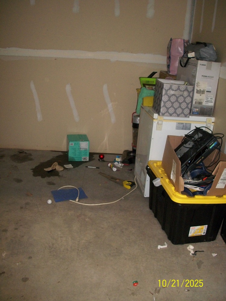 3203 - StorageMart Ring Rd & Mc Donald    auction IB-1564 10