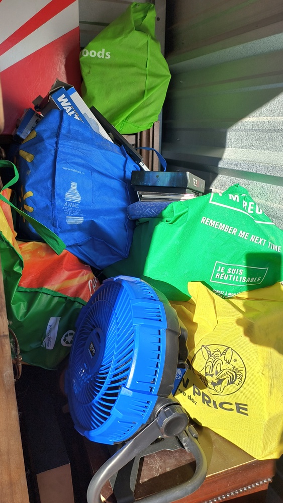 3303 -StorageMart  2nd Ave South  auction IB-9270 30