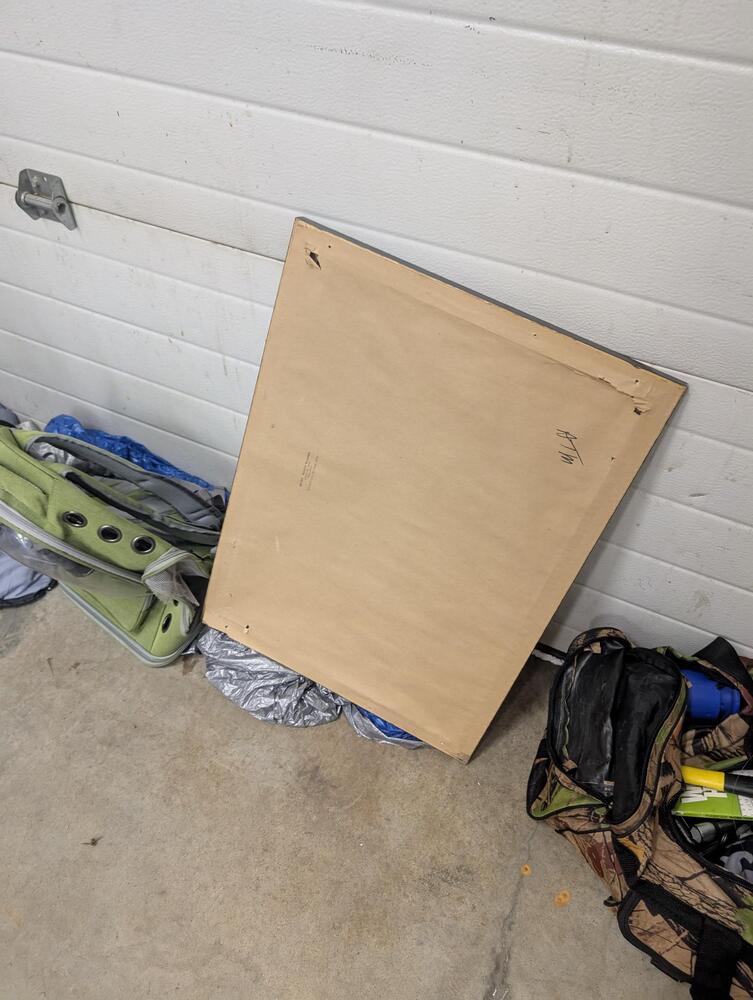 2552 - StorageMart Winterburn RD and 115 Ave  auction IB-6272 10