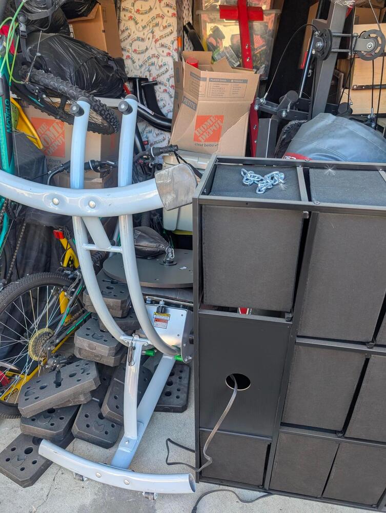 3310 - StorageMart Yellowhead Hwy & Winterburn  auction IB-3395 10