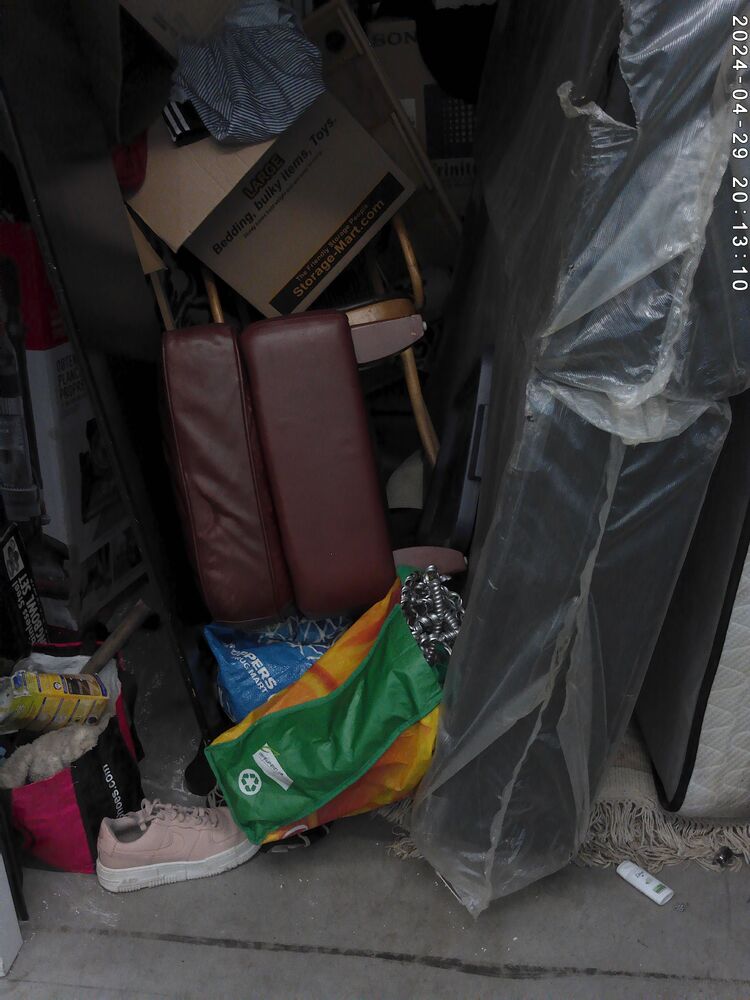 3401 - StorageMart SE Marine Dr & Knight St  auction IB-7259 30