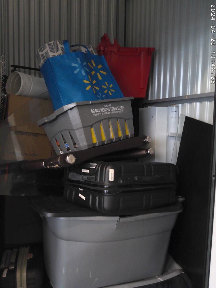 3401 - StorageMart SE Marine Dr & Knight St  auction IB-6629 20