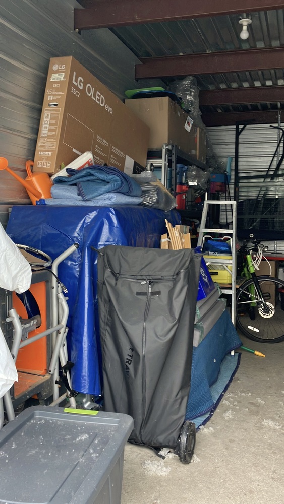 Advanced Self Storage  - North Vancouver  auction IB-7755 40