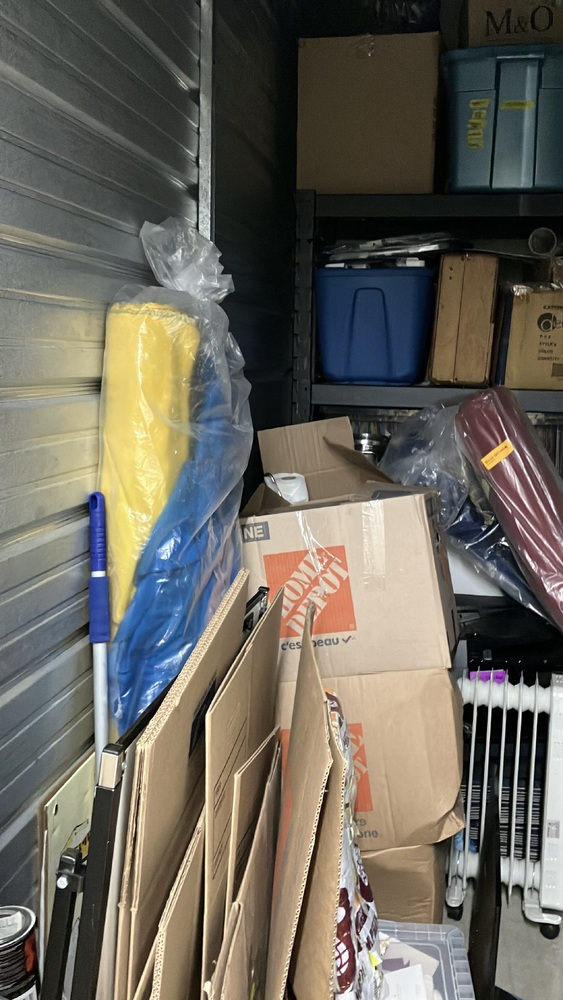Advanced Self Storage  - North Vancouver  auction IB-3863 40