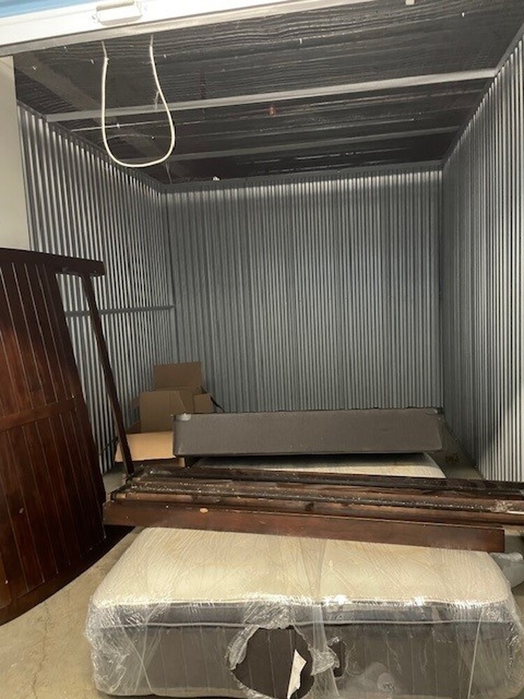 L085 - SENTINEL Storage - 88th Avenue East -   auction IB-9165 30