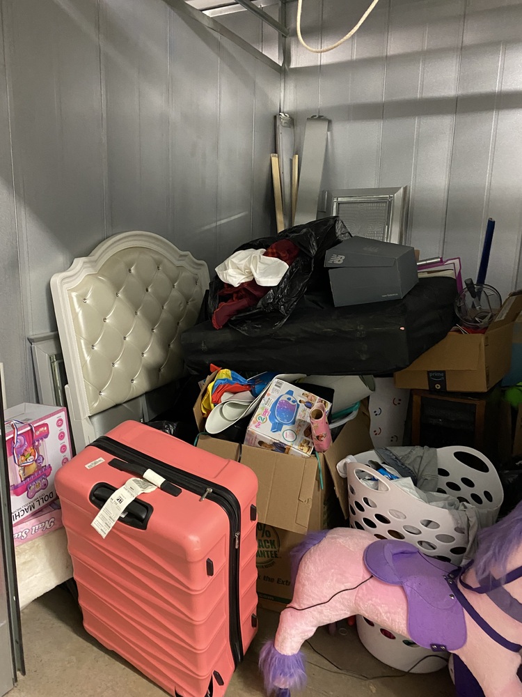 STORExpress - McKeesrocks  auction IB-2561 10