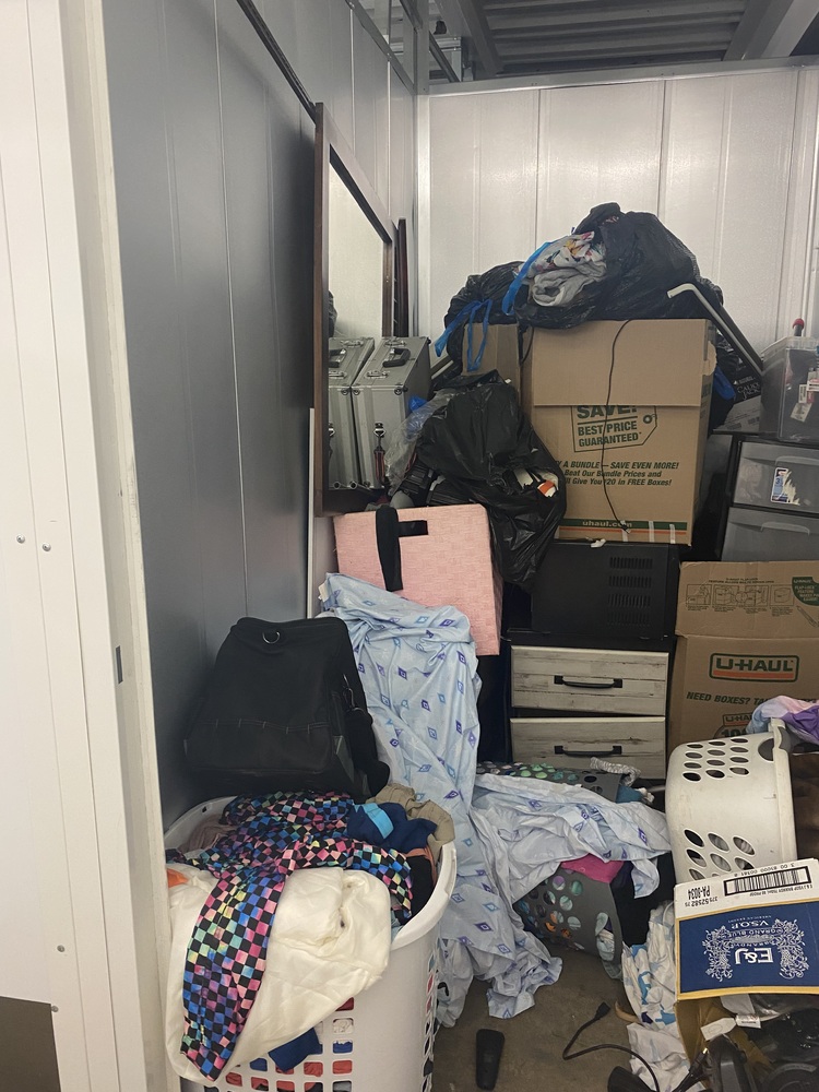 STORExpress - McKeesrocks  auction IB-6956