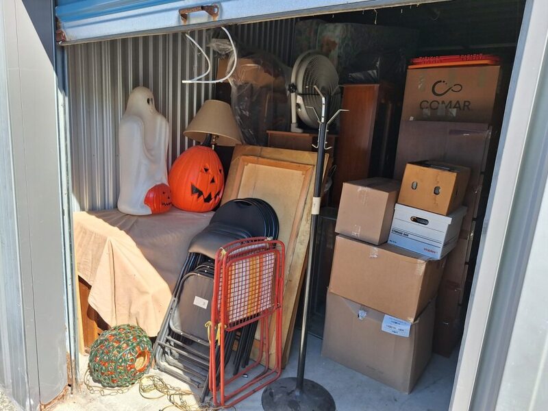 L001 - Access Storage - 137 Queens Plate Drive -   auction IB-9878 10