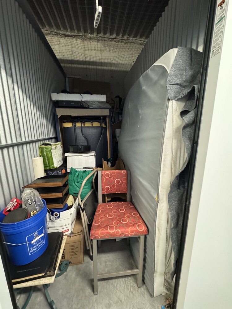 L083 - Sentinel Storage - 33433 North Railway Ave -   auction IB-6022 40