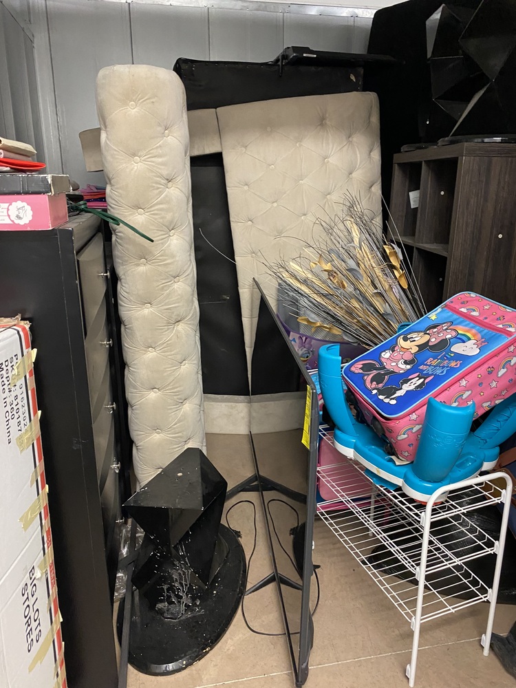 STORExpress - McKeesrocks  auction IB-1205 70