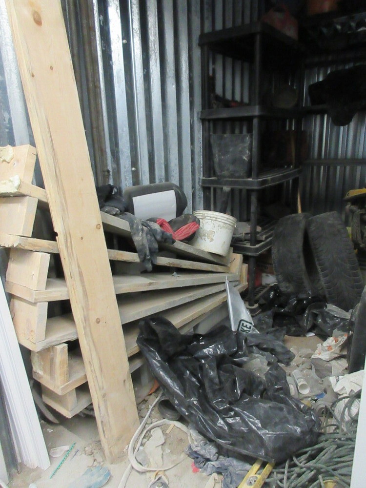 3025 - StorageMart Don Mills Rd Toronto  auction IB-4342 30